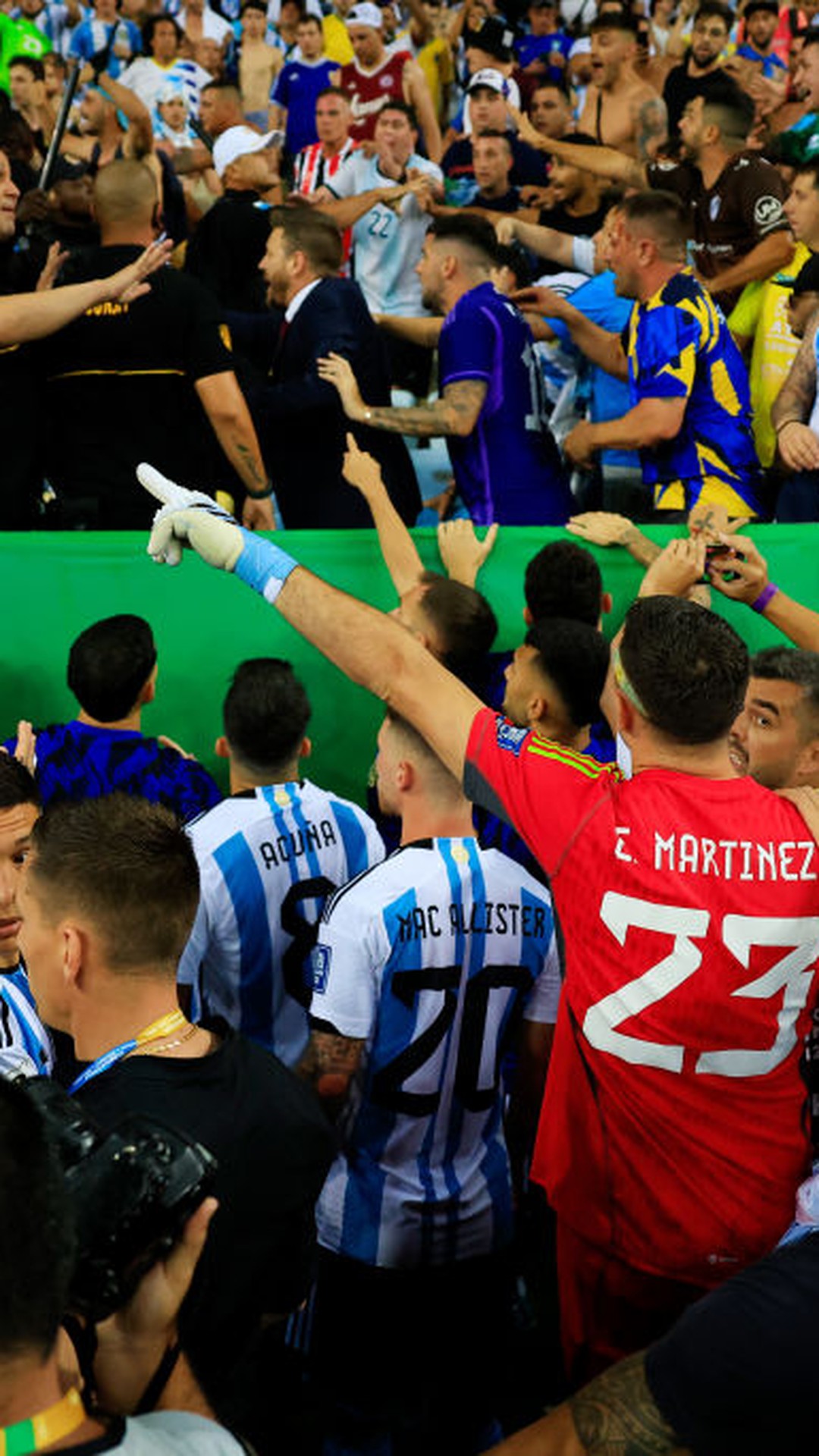 Time sem vergonha: Brasil perde para a Argentina e 2023 vira ano vexatório  para a seleção - NSC Total