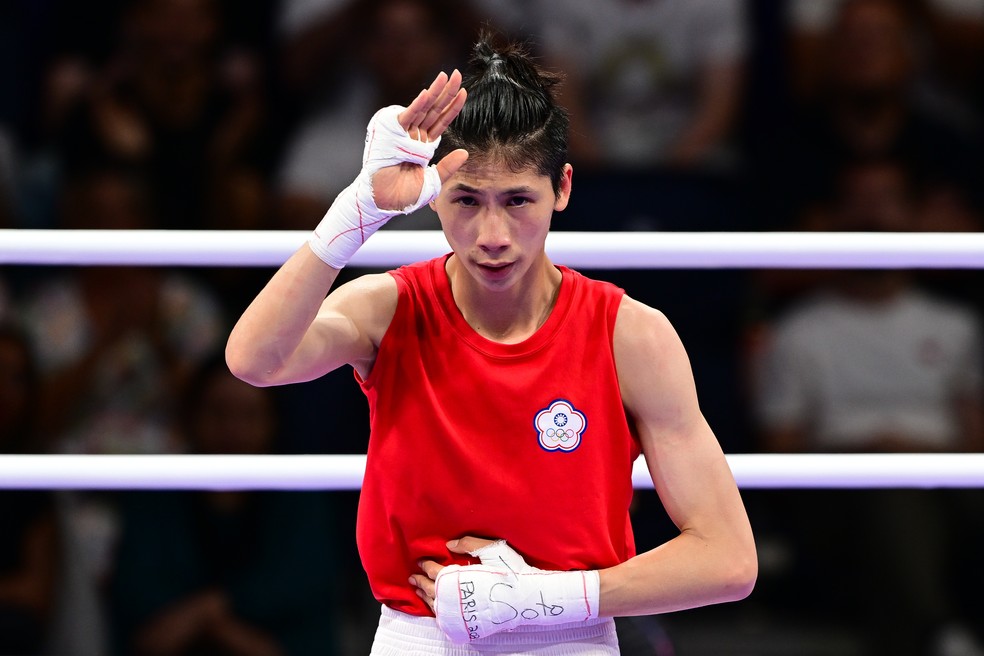 Lin Yu-ting comemora vitória sobre a búlgara Svetlana Staneva — Foto: Getty Images