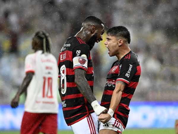 Atuações do Flamengo: Luiz Araújo se destaca em reestreia de Michael; confira as notas.