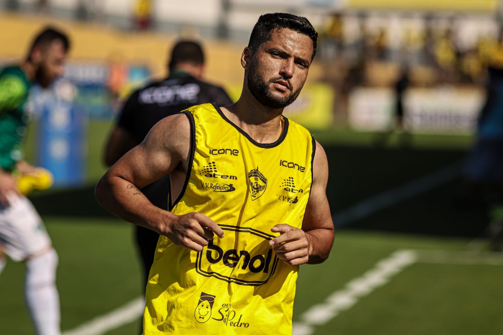 Igor rescinde com o Manaus e é o 17º jogador a deixar o clube após a ...