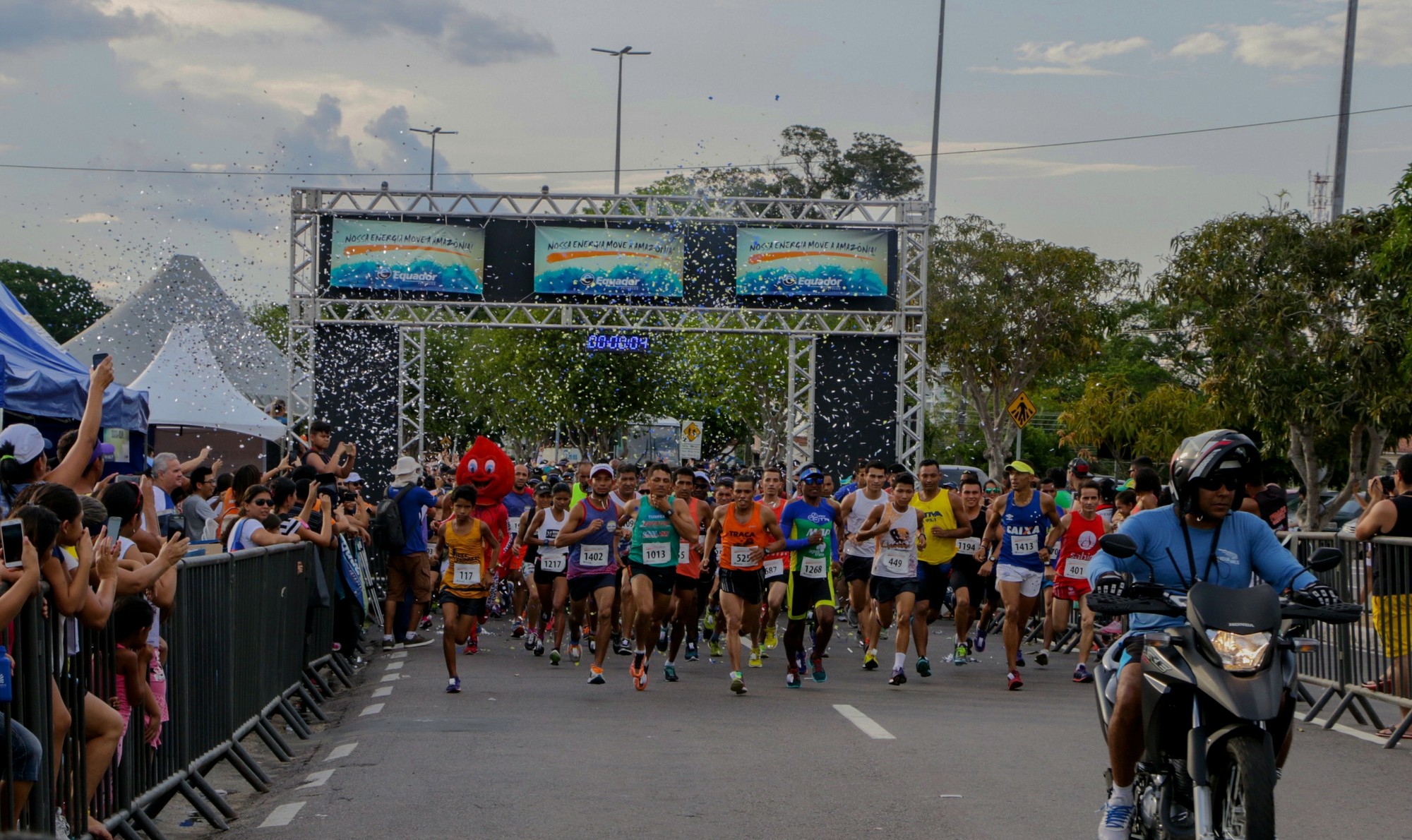 Corrida ao pôr do sol deve reunir mais de 3,5 mil atletas na Ponta Negra, em Manaus