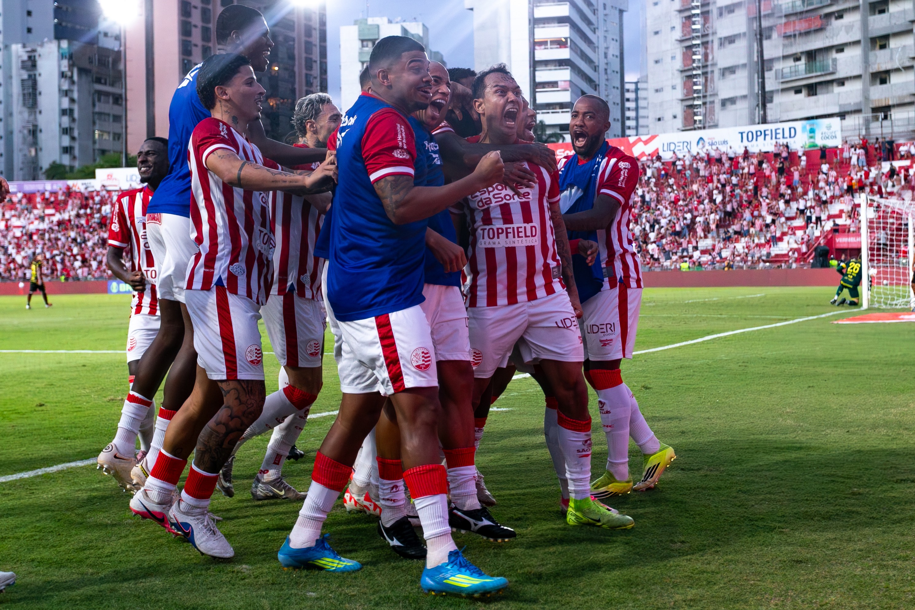 Náutico pode garantir permanência na Série B com 45 pontos? Veja o que diz a história