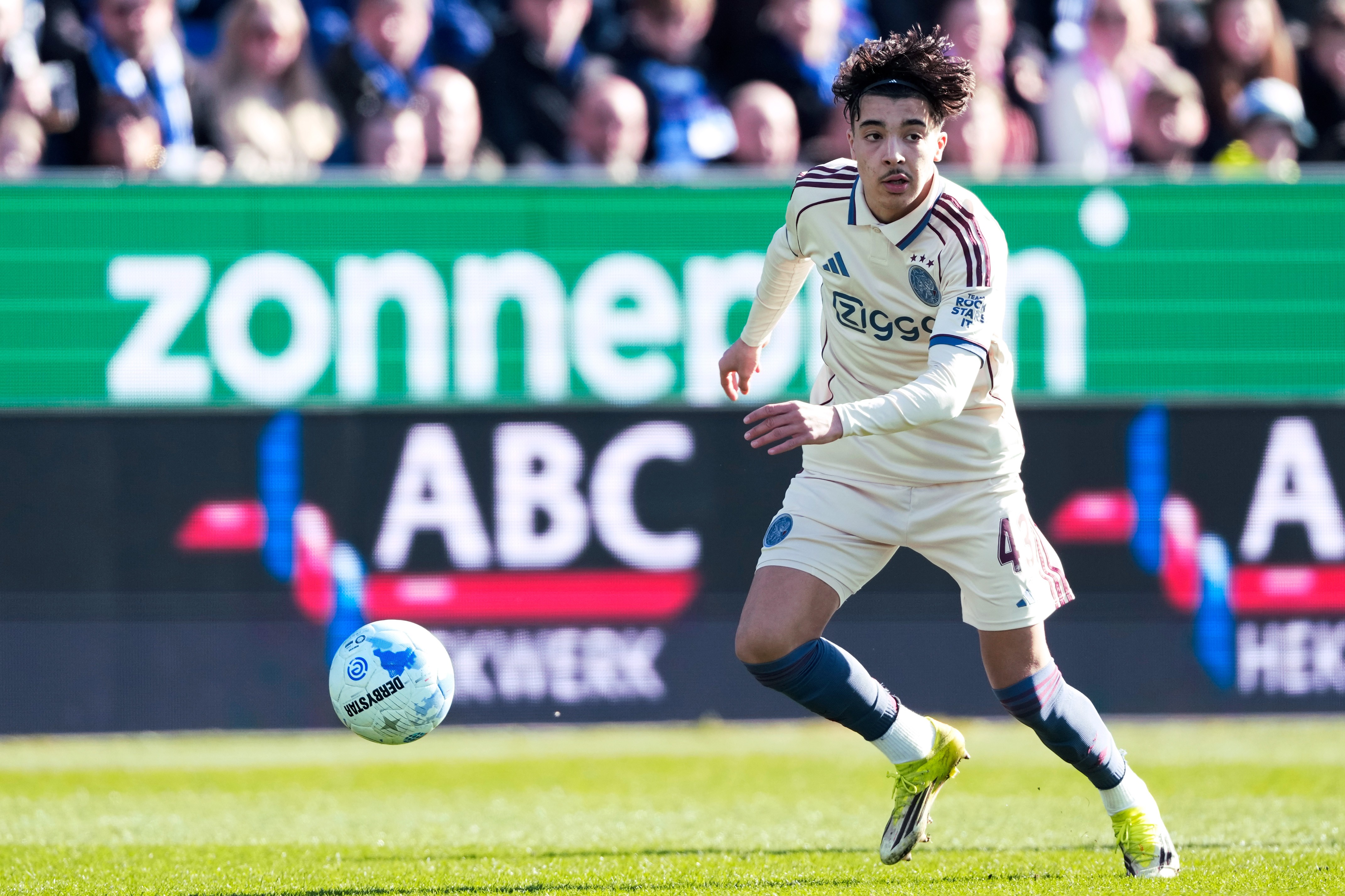 Rival do Brasil na Copa, Marrocos ganha seis estrangeiros em 13 dias