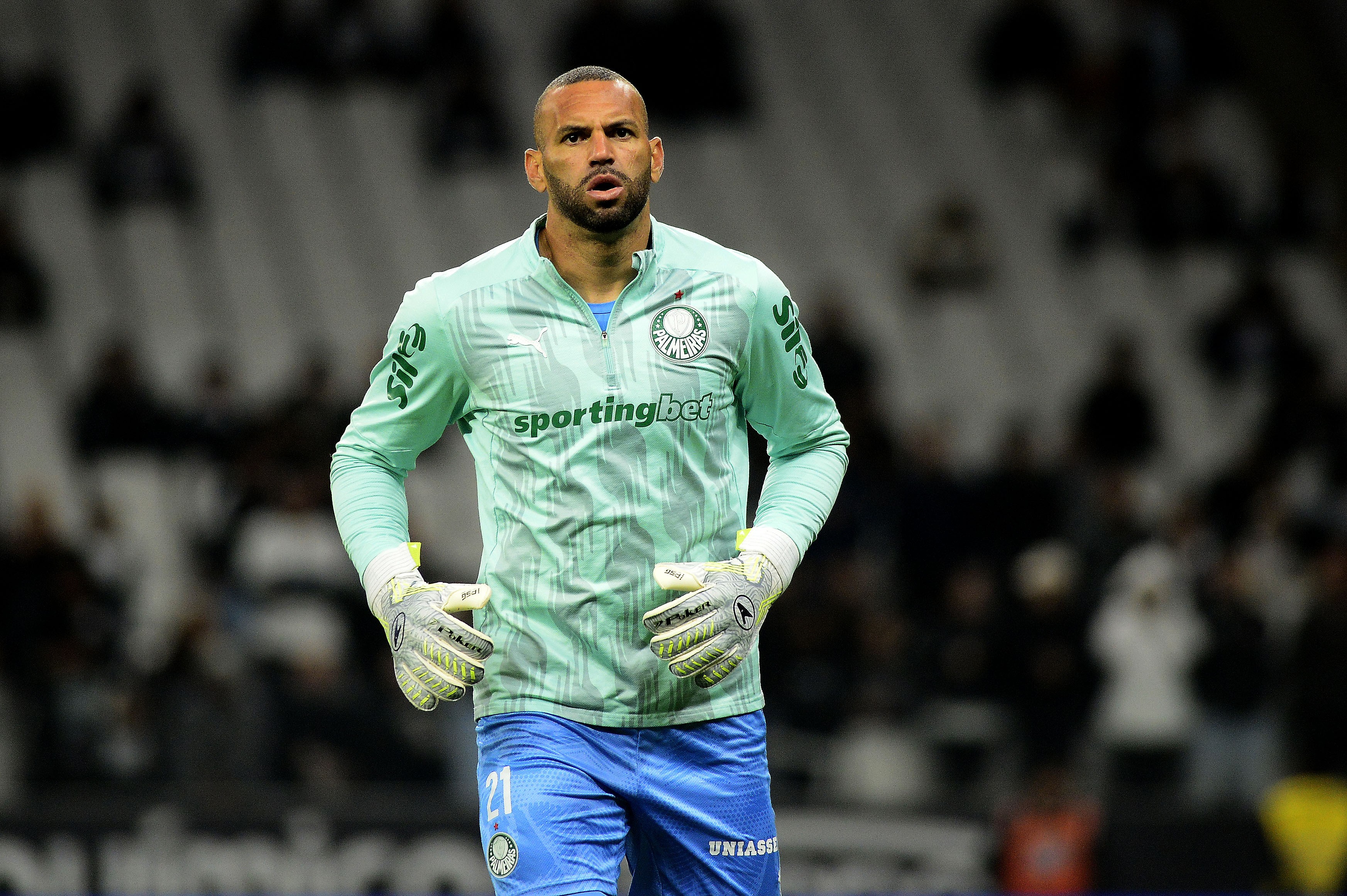 Como fica a situação dos goleiros do Grêmio com a chegada de Weverton  | Ge