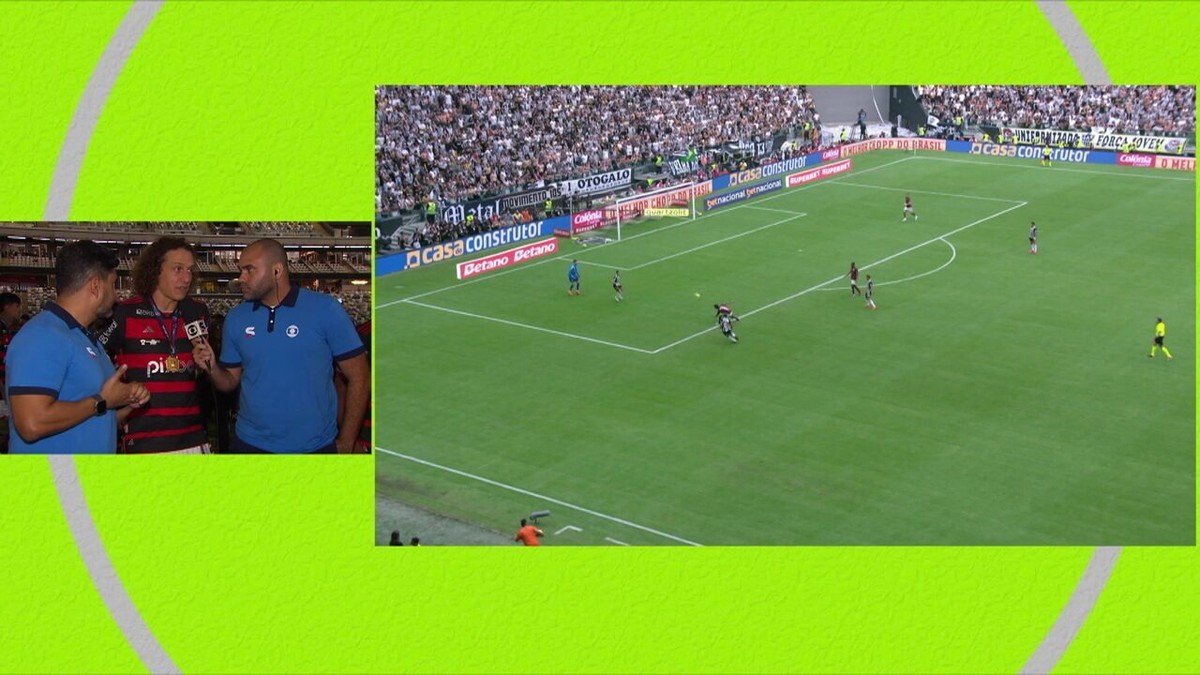 Contrato de David Luiz com Flamengo se encerra em dezembro: permanência incerta.