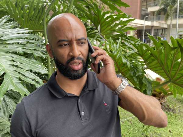 Fabinho afirma que campos do CT do Flamengo serão melhorados e foca em pré-temporada: Não é oba-oba