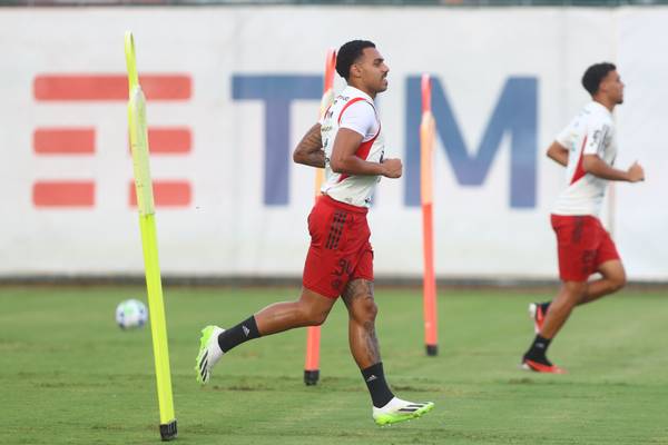 Matheuzinho tem missão de ser maior 