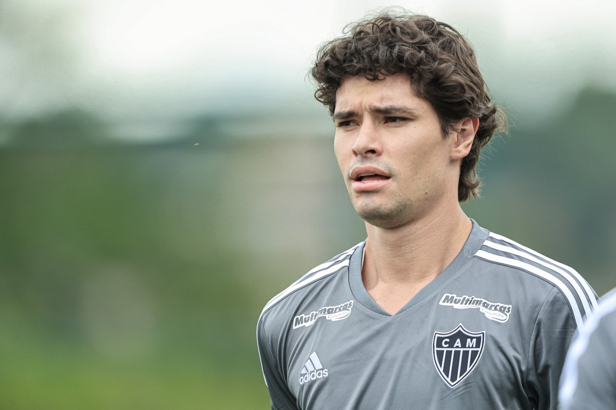 100% confirmado, não vai mais jogar com Paulo Turra: Jogador deixa o Santos  e agora vai para grande rival no Brasileirão - Portal da Torcida