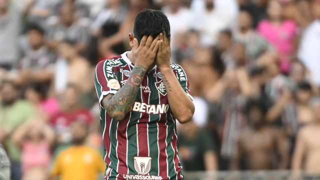 Cano, do Fluminense, lamenta chance perdida contra o Botafogo 