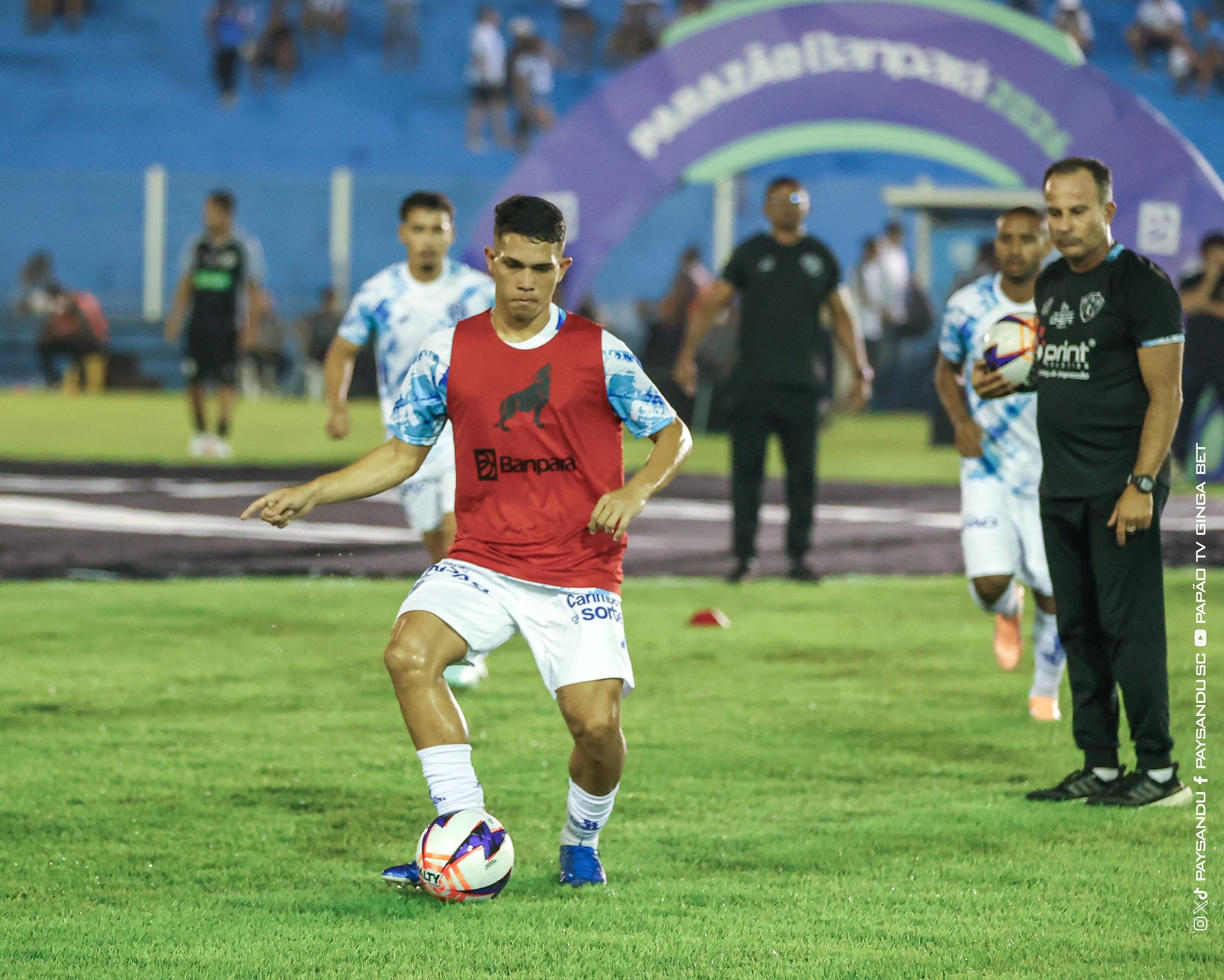 Com acordo de permanência no Paysandu até fim do ano, Pedro Henrique viaja para fechar com Flamengo