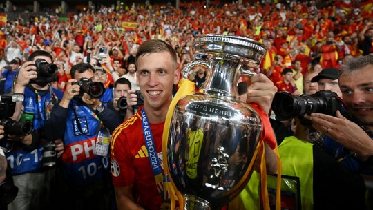 Barcelona será o novo destinofootball roulette bet365Dani Olmo, destaque da Espanha na Euro