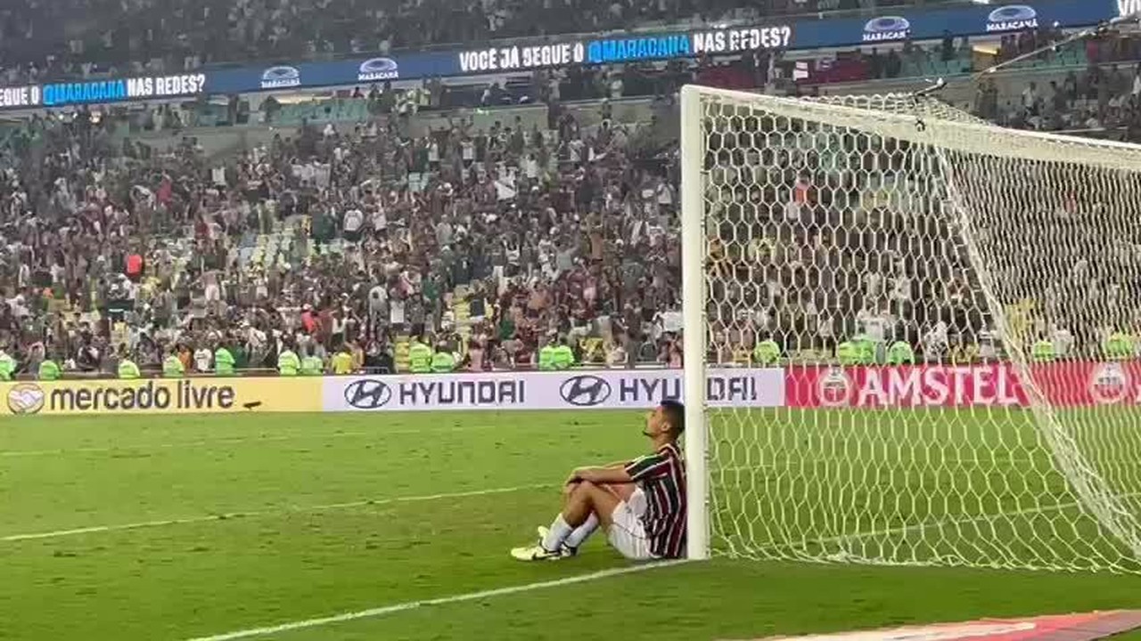 André se emociona e sai ovacionadocash out 1xbetclassificação do Fluminense na Libertadores