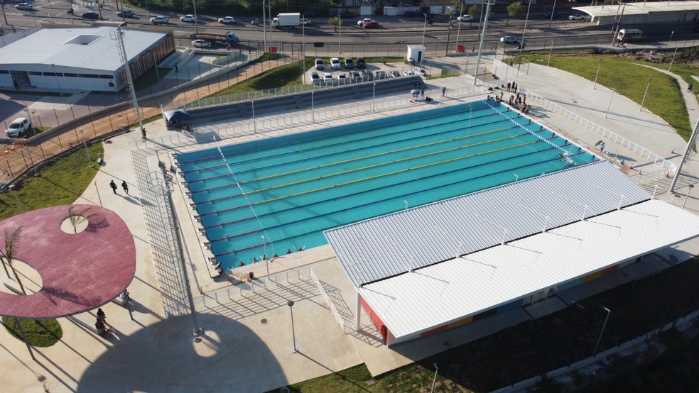 Piscina da despedida instalada no Parque Oeste Ana Gonzaga