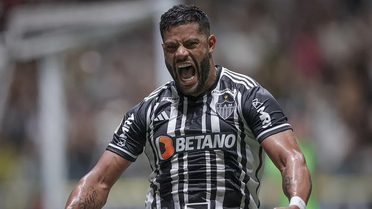 Hulk volta a treinar com bola, mas ainda desfalca do Atlético, amanhã, contra o Fluminense. Paulinho tá liberado