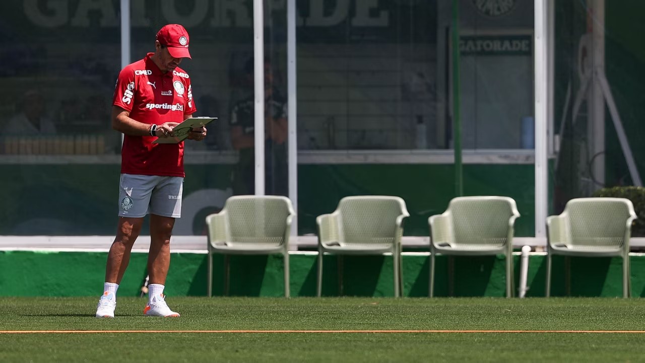 Palmeiras prepara versão para reta final da temporada e pode apresentar novo esquema ideal