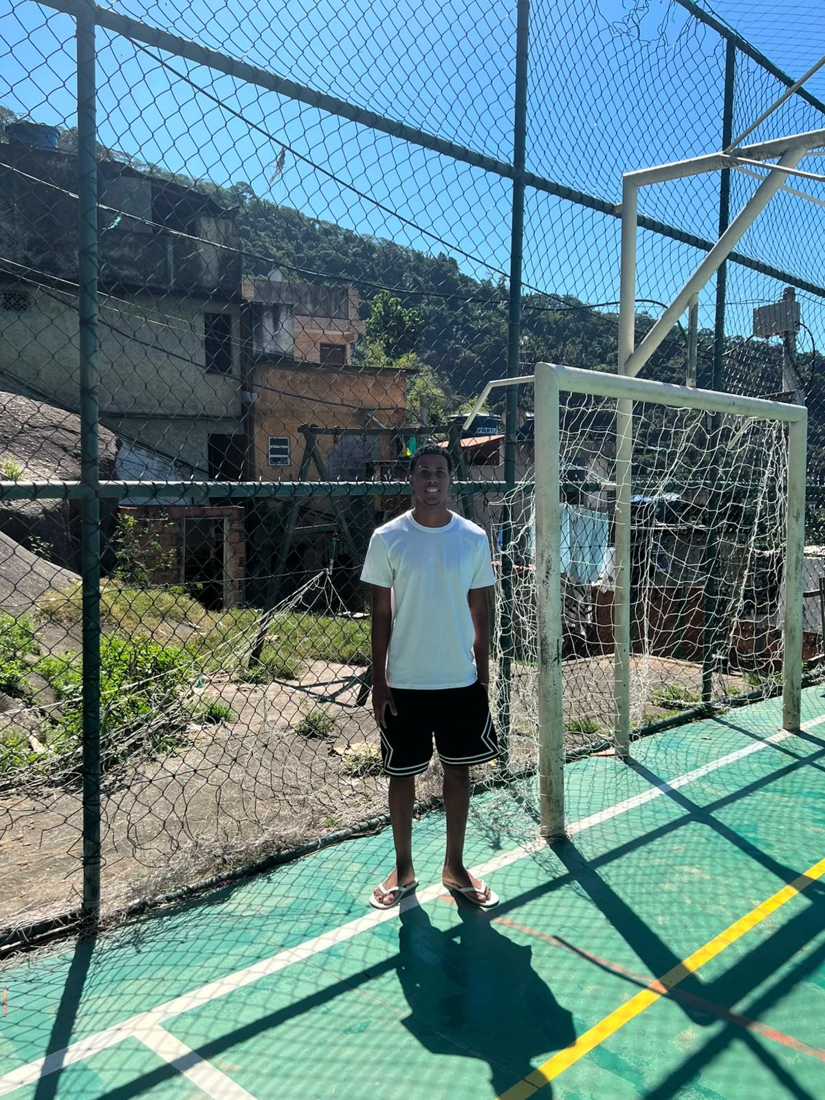 Alan Santos destaca apoio da família e gratidão ao Flamengo em nova fase com o Benfica
