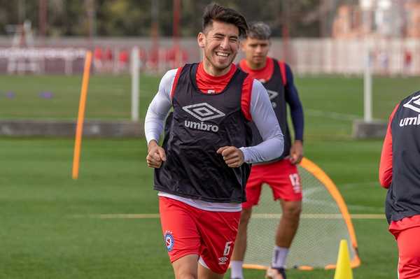 Contratação de destaque do Cruzeiro atraiu interesse de Gago e Milito.