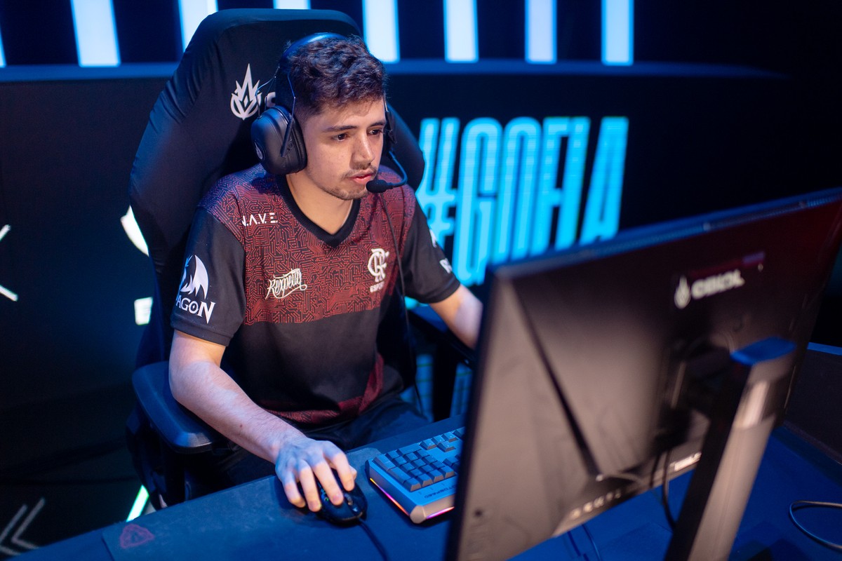 CBLOL 2022: Celo chegou ao Desafiante com braço imobilizado e