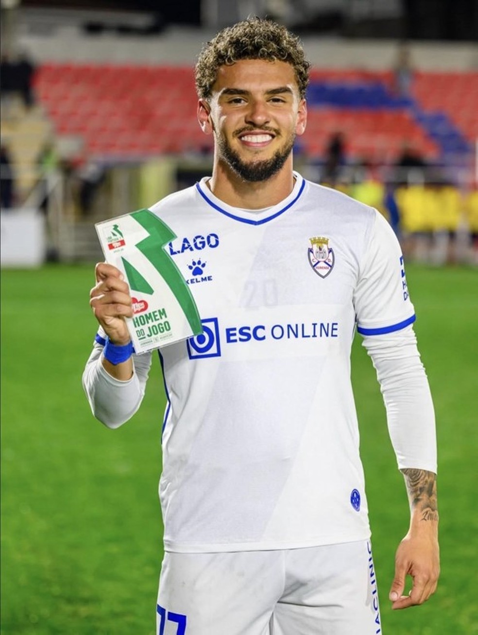 Gui Meira pelo Feirense — Foto: Divulgação/ Feirense