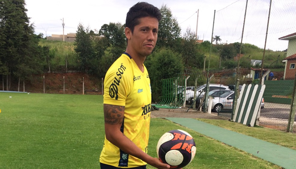 Thiago Carpini em treinamento da Caldense em 2017 — Foto: Arquivo ge
