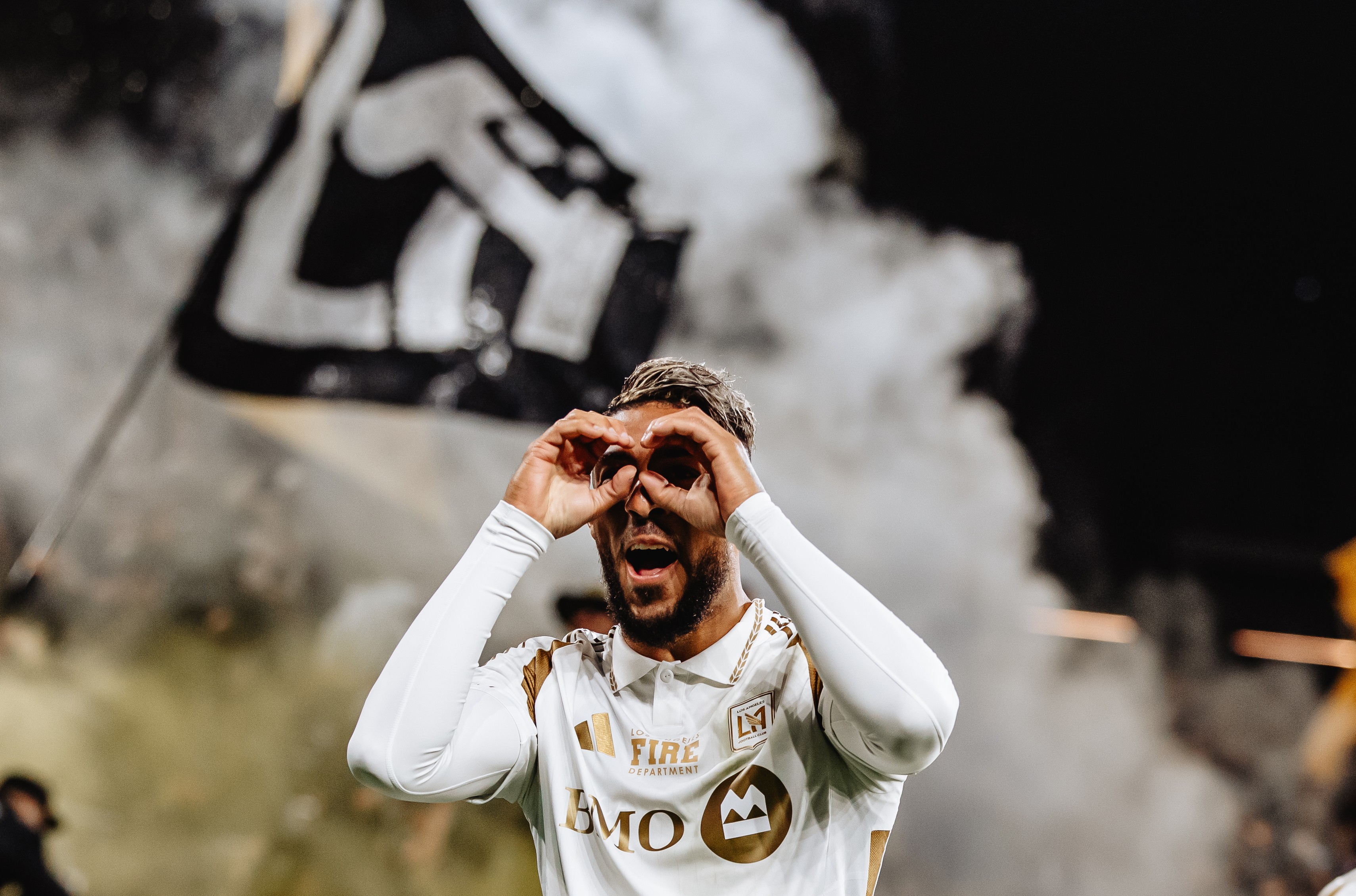 Craque do Los Angeles FC confessa: “Recebo muitas mensagens da torcida do Flamengo”