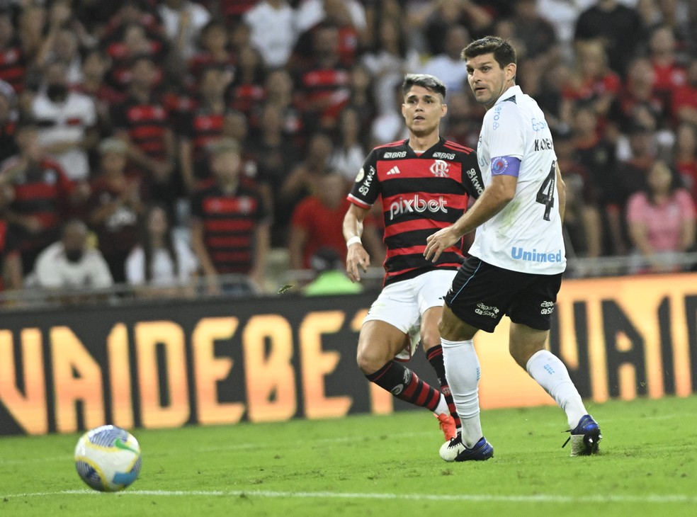Luiz Araújo marca seu segundo gol em Flamengo e Grêmio — Foto: André Durão