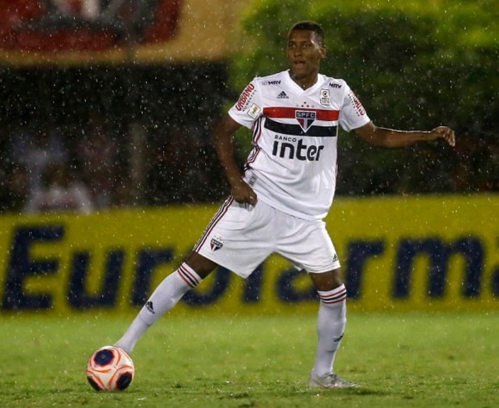 Em jogo tumultuado, Tricolor goleia pelo Paulista Feminino Sub-17 - SPFC
