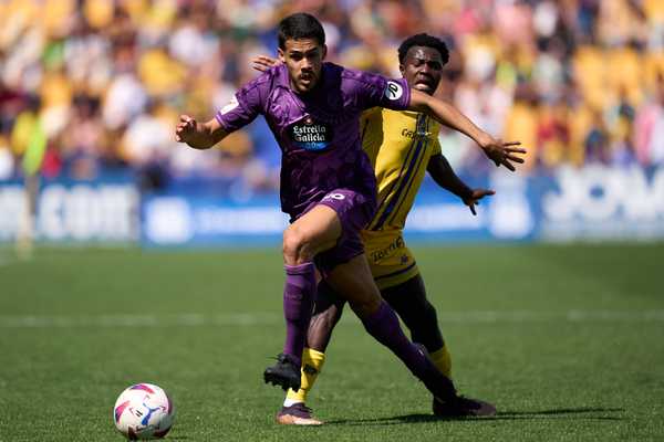 Cruzeiro e Vasco avançam em negociação por Lucas Oliveira; anúncio em breve