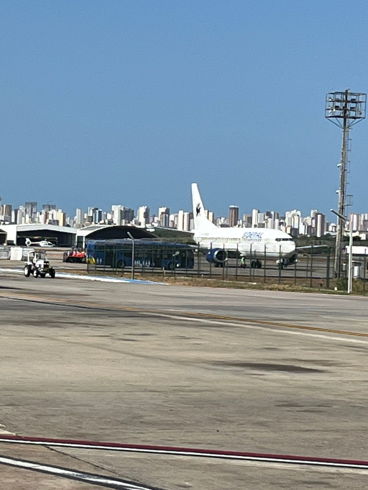 Ceará embarca novamente para Recife após problema em avião