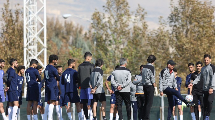 O Irã dá continuidade a um grande trabalho e, de novo com sobras, já se  garante na Copa de 2022