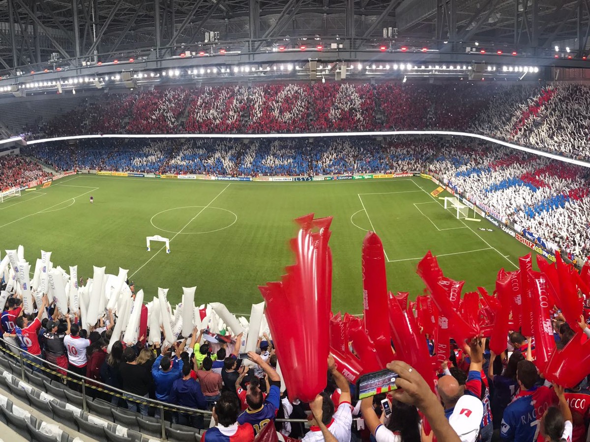 Coluna do Paraná Clube, Tudo ou nada