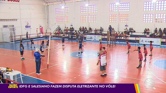 Com jogadores do futsal, Salesiano e IDFG fazem disputa eletrizante pela medalha7games bet suporteprata - Programa: Globo Esporte SE 