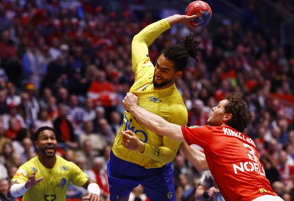 Bryan no Mundial masculino de handebol — Foto: REUTERS/Susana Vera