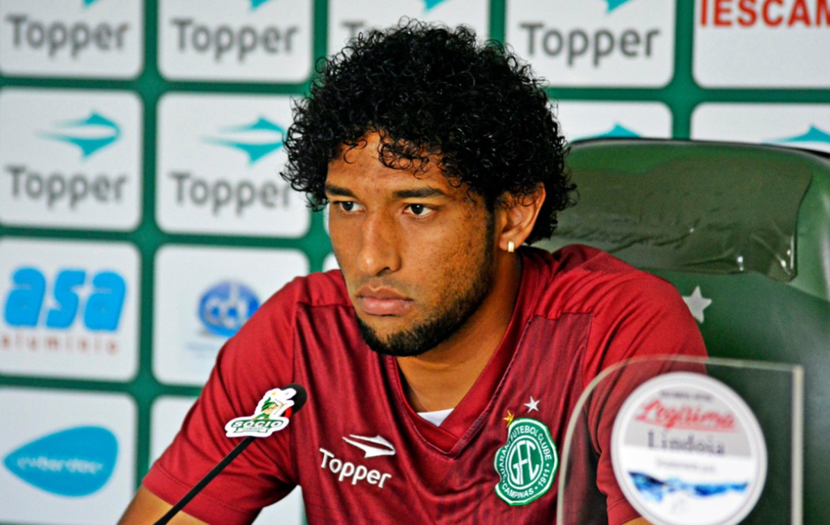 Rocha pede futebol menos chato e reforça provocação: 