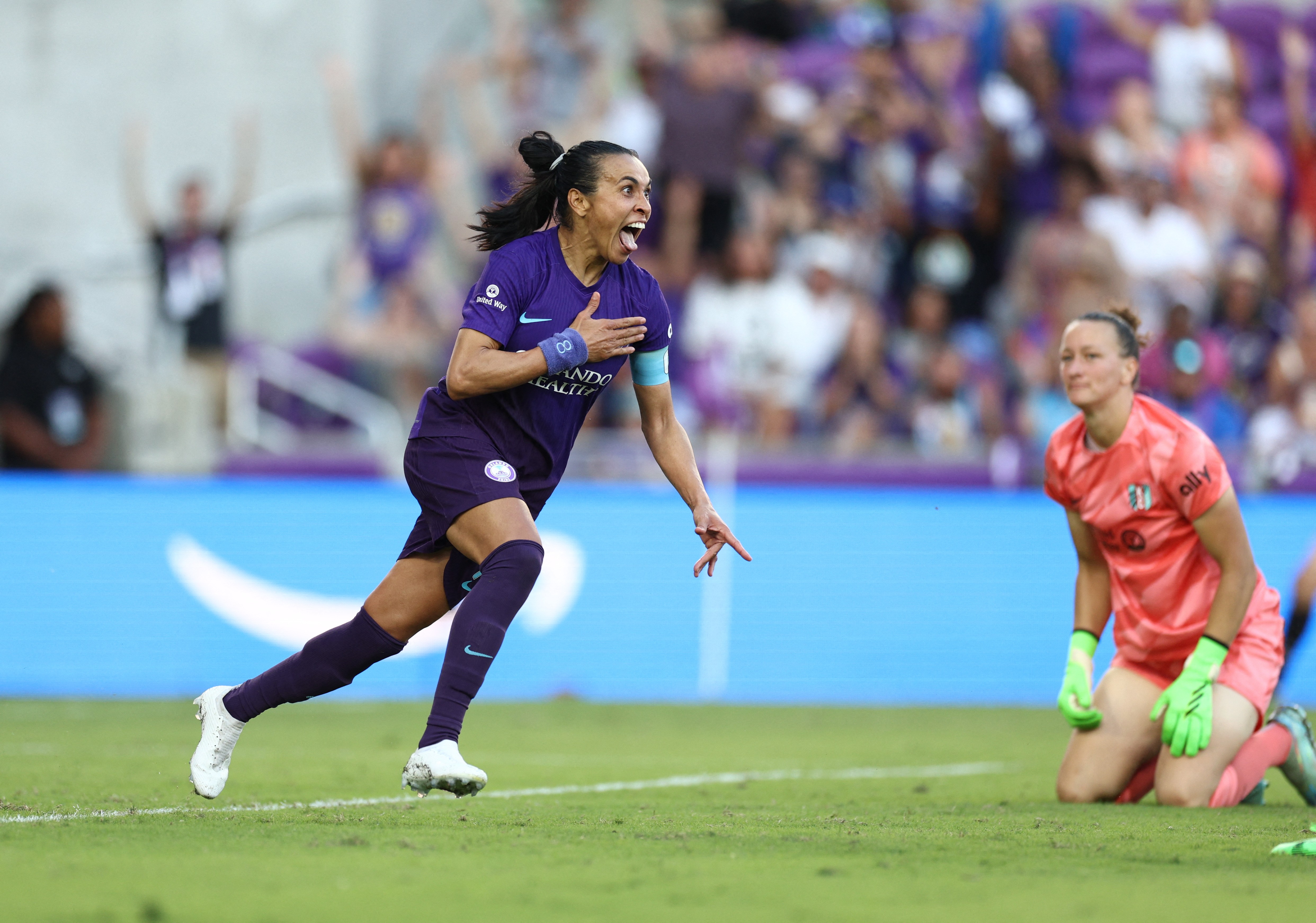 Orlando Pride anuncia renovação com  Marta