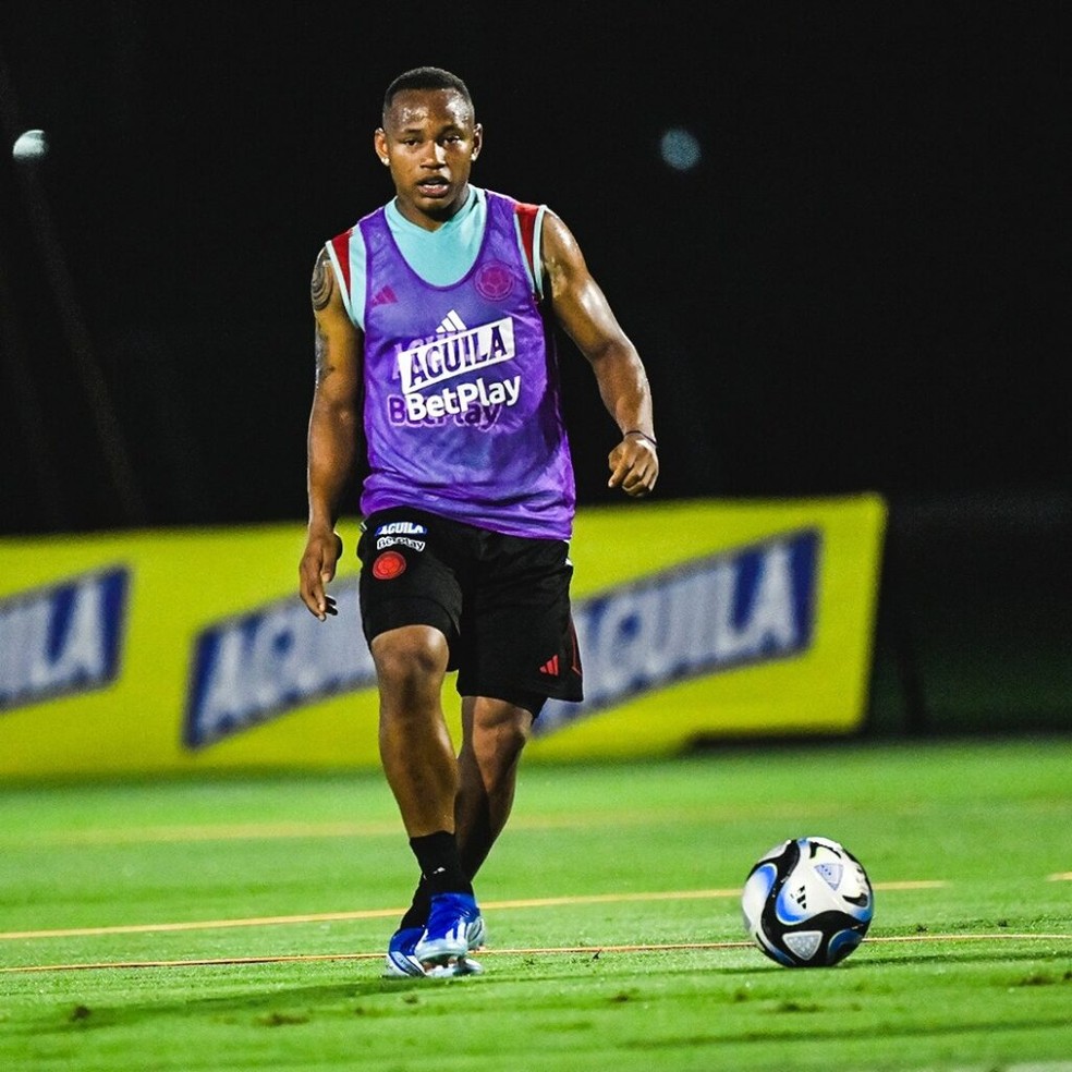 Campaz em treino da Colômbia — Foto: Divulgação/Seleção Colombiana