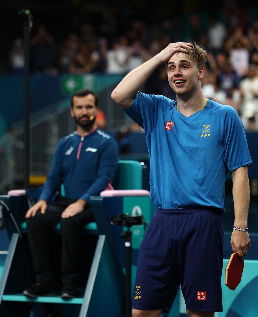 Sueco algoz de Calderano fica em choque após vitória na semi; veja