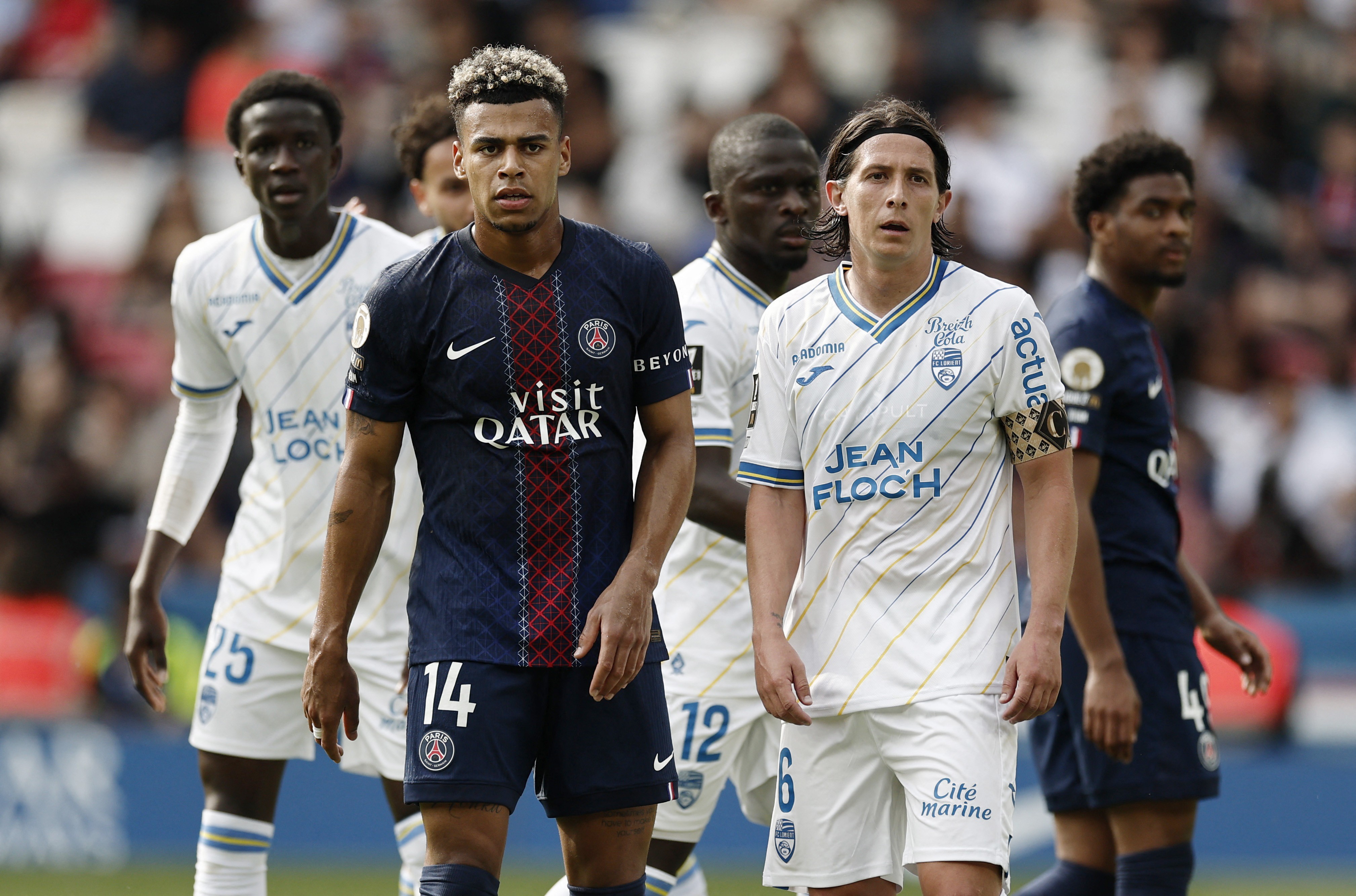 PSG tropeça contra o Lorient a quatro dias do duelo decisivo com o Bayern