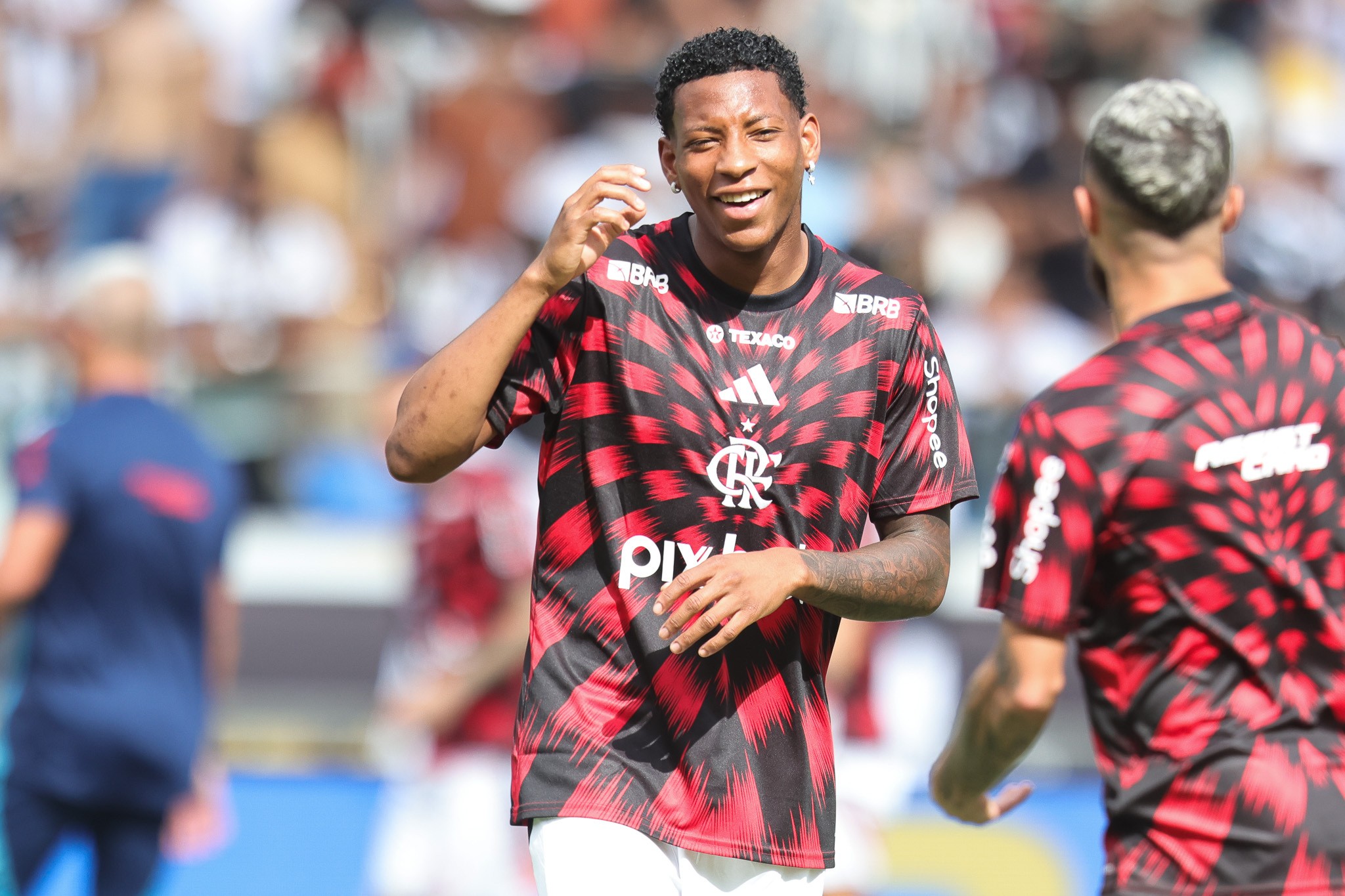 Plata retorna ao palco em busca de redenção com a torcida flamenguista