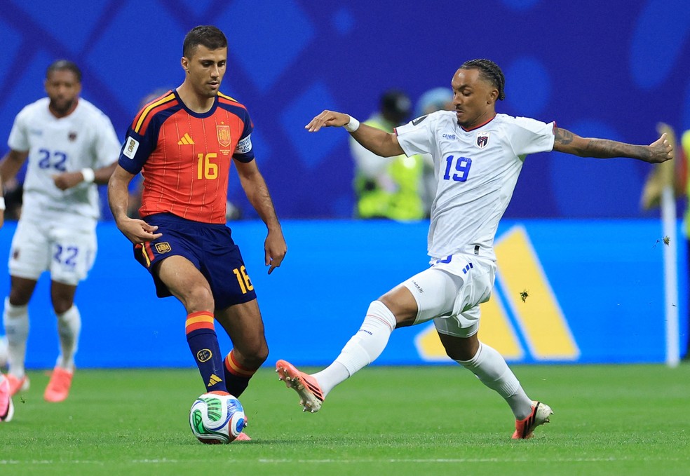 Rodri Cabo Verde em ação durante Espanha x Cabo Verde