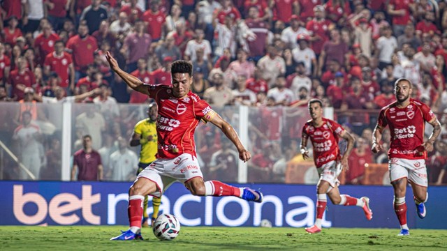 Marquinhos Gabriel abriu o placar para o Vila