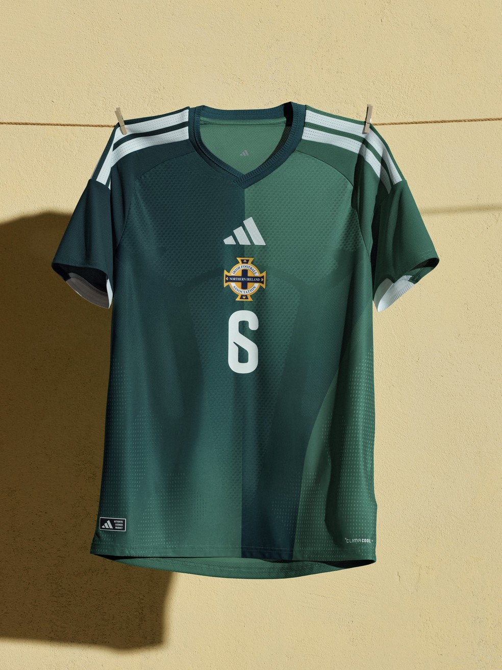 Nova camisa da Irlanda do Norte — Foto: Adidas