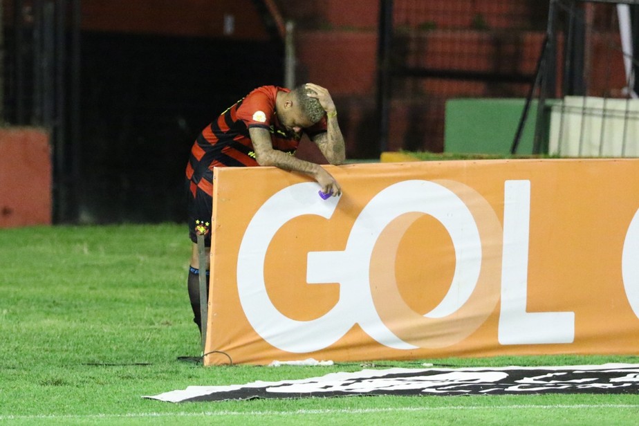 Após levar gol nos últimos 20 jogos no Brasileiro, Santos tem sua pior  sequência na história do torneio, espião estatístico