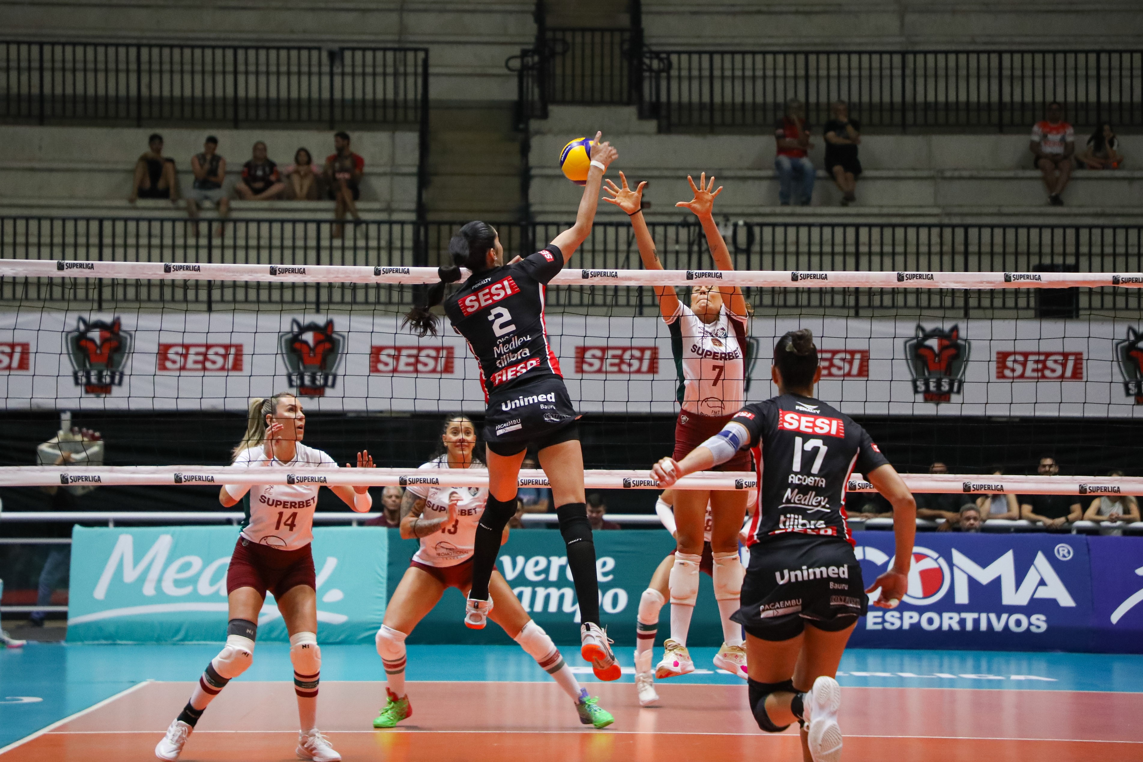 onde assistir ao vivo e horário — Sesi-Bauru x Fluminense pela Superliga Feminina