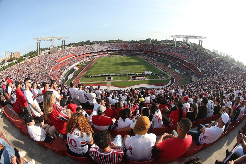Vou Jogar no Morumbi': São Paulo reúne atletas para jogos com