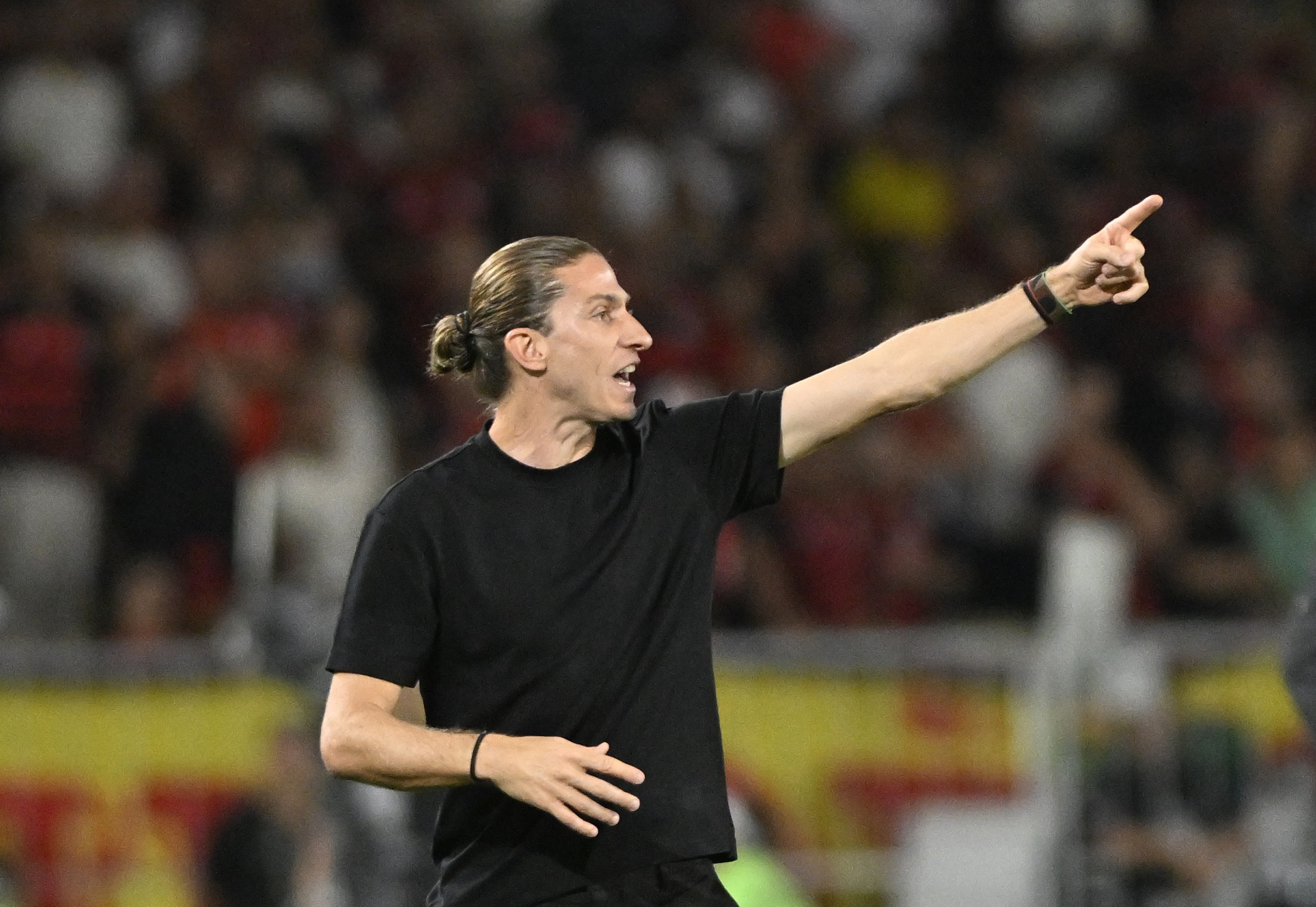 Filipe Luís Detona Arbitragem da Libertadores: "Deus nos livre!"