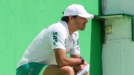 Palmeiras testa 26 jogadores no início do Paulista e apresenta lacunas de olho em time ideal - Foto: (Fabio Menotti)