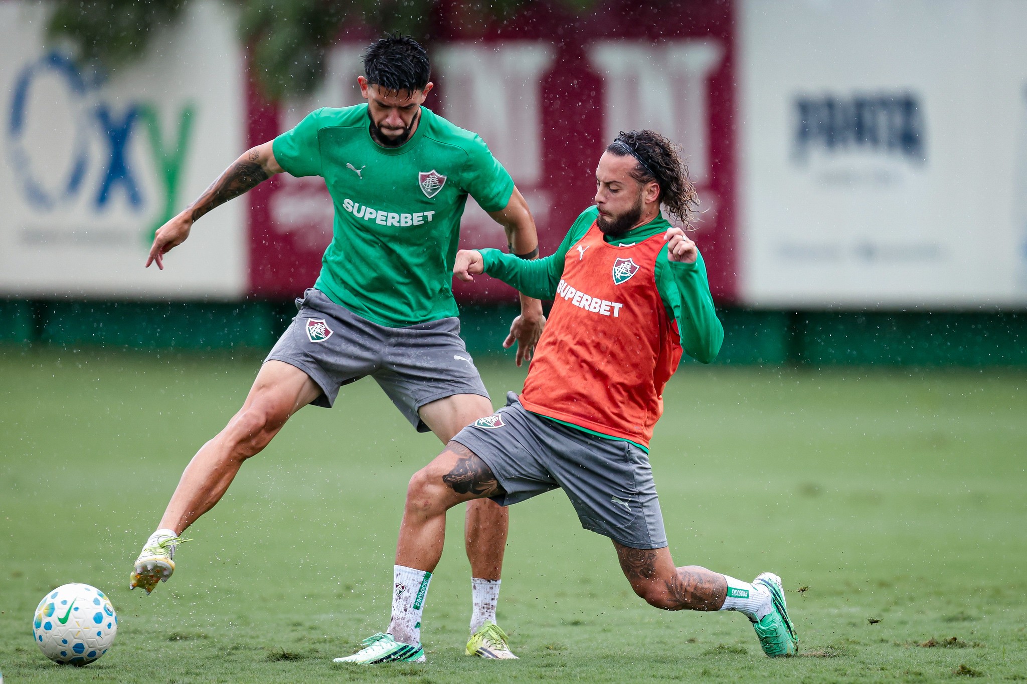 Intensidade, bola aérea, desfalques e elogios a Castillo: veja detalhes do último treino do Fluminense