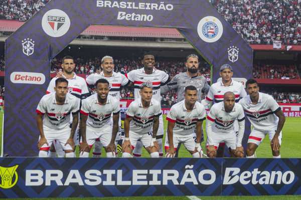 Veja as notas da vitória do São Paulo por 3x1 diante do Bahia