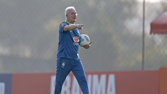 
Com Fabrício Bruno e quatro desfalques, seleção brasileira treina para enfrentar o Paraguai